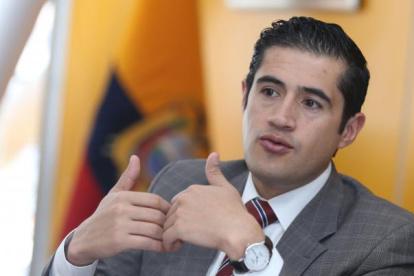 El ministro Richard Martínez plantea una renegociación de la deuda.