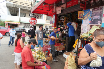 Comunidad. Para los consultados, cualquier negocio que se encuentre en el barrio sirve de punto de encuentro  para las familias. Allí, concuerdan, es donde está el corazón del vecindario.