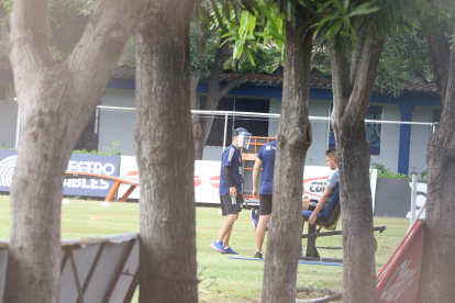 Los equipos tiene previsto retomar los entrenamientos el 10 de junio.