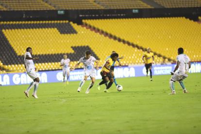 La LigaPro se suspendió a mediados de marzo por la pandemia de coronavirus. Retomaría la competencia el 17 de julio, sin público en los estadios.