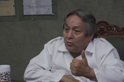 El exjefe de Medicina Legal, Juan Montenegro, durante el encuentro con EXPRESO.