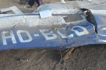 Entre las hipótesis del accidente consta que el piloto pretendía aterrizar cerca al sitio donde ocurrió el percance.