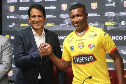 John Jairo Cifuente fue presentado el año anterior por José Francisco Cevallos, pero solo estuvo en el club 3 meses.