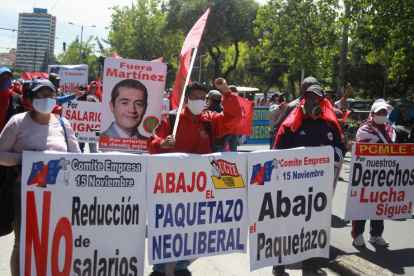 Protesta. Sectores de trabajadores realizaron varias protestas en contra de la ley y las medidas económicas