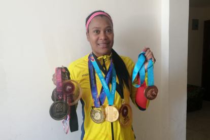 La luchadora Lissette Antes decidió dedicarse de lleno a su familia.