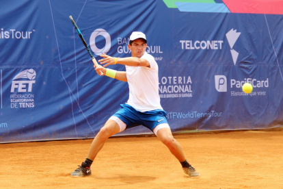 Cayetano March, integrante del equipo ecuatoriano de Copa Davis, considera injusta la posibilidad de jugar el Us Open con menos tenistas y eliminar los torneos menores.