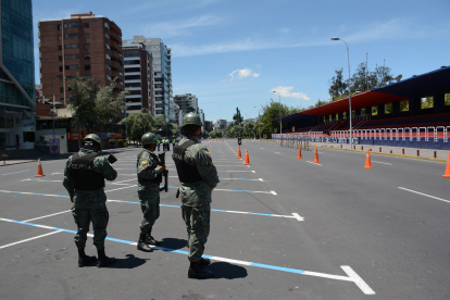El gobierno deberá aprobar un nuevo decreto hoy y enviarlo a la Asamblea y a la Corte Constitucional.