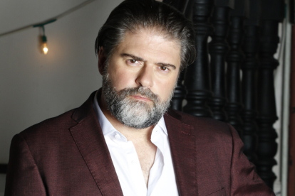 En 1998 presentó su primera película nacional, "Ratas, ratones y rateros".