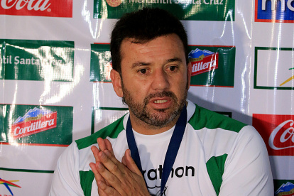 Julio César Baldivieso dirigió a la selección de Bolivia tras su retiro de las canchas.