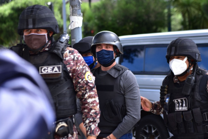 El asambleísta Daniel Mendoza acudió este viernes a la Fiscalía para ampliar su versión sin juramento.