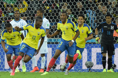 Enner Valencia fue autor de los dos goles con los que Ecuador derrotó (2-1) a Honduras, en el Mundial de Brasil 2014.
 FBL-WC-2014-MATCH26-HON-ECU FBL-WC-2014-MATCH26-HON-ECU