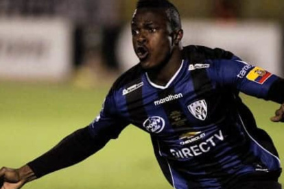 José Angulo podría convertirse en jugador de Barcelona en algún momento.