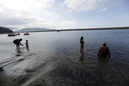 El Inocar menciona que la ola en Galaápagos puede llegar a 50 centímetros.