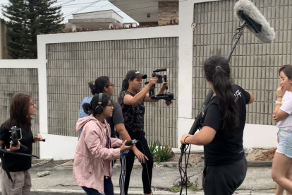 Tras cámaras de las filmaciones del largometraje "Guayaquil de mis amores", en Los Ceibos.