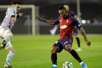 Pervis Estupiñán se convirtió en una de las figuras del Osasuna.