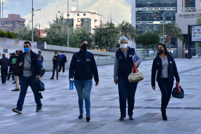 El sector público retoma actividades en la capital