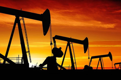 El petróleo está por arriba de los 38 dólares