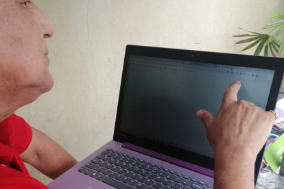 Los docentes de la Universidad de Guayaquil tuvieron problemas para conectarse a las plataformas digitales.