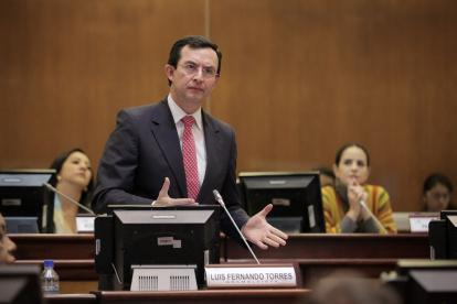 Luis Fernando Torres fue asambleísta nacional por una alianza entre el Partido Social Cristiano y el movimiento Tiempo de Cambio.