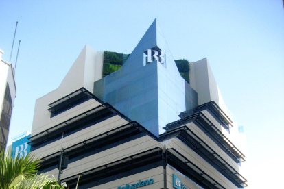 Los aumentos de capital fortalecen a la banca.