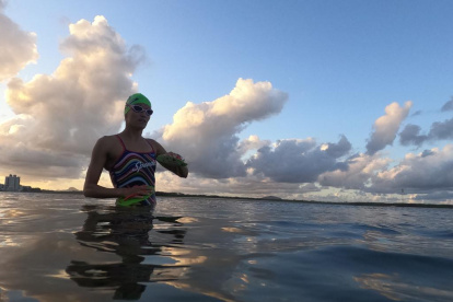 La triatlonista Elizabeth Bravo estuvo casi cuatro meses en Australia donde pudo entrenar sin problemas pero le tocó cubrir de su bolsillo la mayoría de los gastos.