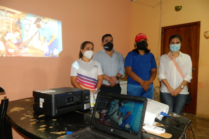 El centro. Será edificado en un área de la escuela donde trabaja, en Playas.