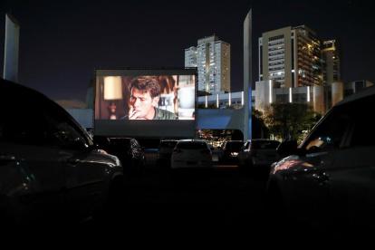 Los autocines vuelven a popularizarse en el contexto de la pandemia.