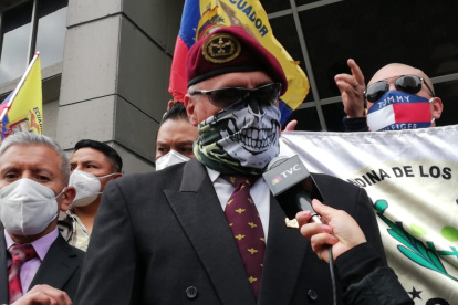 militares denunciaron al ministro Richard Martínez