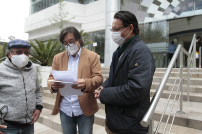 César Montúfar y Fernando Vilavicencio acudieron este miércoles a la Corte Constitucional.
