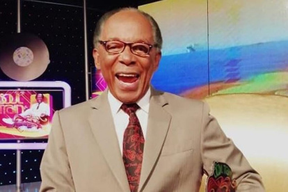 Oswaldo Valencia fue el primer afroecuatoriano en presentar un programa de TV.