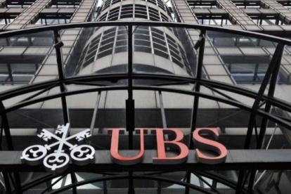 La firma financiera UBS asesora a uno de los grupos que emitieron ayer el comunicado.