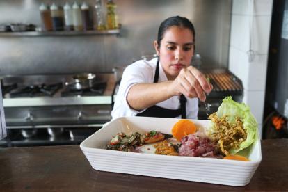 Los servicios gastronómicos son una importante actividad económica en Perú.