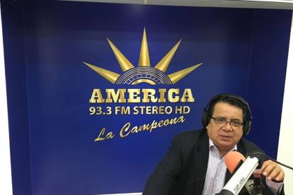 Desde hace cinco años trabaja en esa emisora.