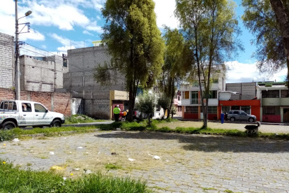 A los equipos de Criminalística les tocó movilizarse al norte y sur a recoger tres cuerpos.