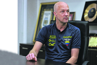 ENTREVISTA A JORDI CRUYFF DT DE LA SELECCION . René Fraga Quito 26 de febrero del 2020 Agencia ( ag - expreso ag extra )