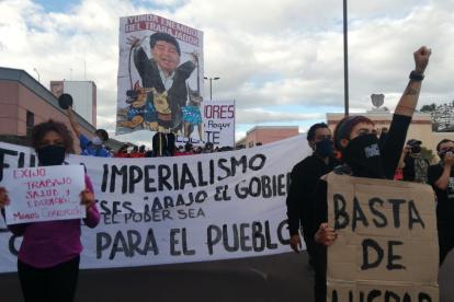 Sectores sociales marchan hoy, 16 de julio, en el centro de Quito.