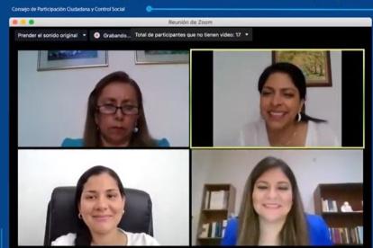 Actitud. Risas irónicas hubo entre las consejeras de minoría por el manejo de la sesión por parte de Christian Cruz.