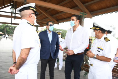 Hecho. Las autoridades de cada institución firmaron el contrato la tarde del pasado 16 de julio