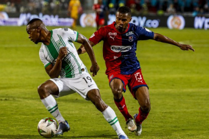 El fútbol cafetero se detuvo en marzo por la emergencia del covid, sin embargo ahora que aspiran volver no lo pueden hacer por los problemas dirigenciales.