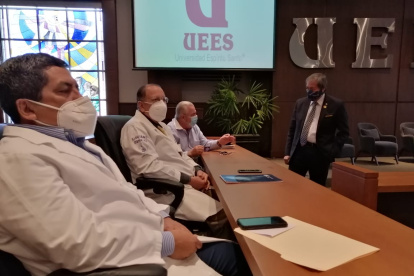 Jornada. Desde las 10:30, en la UEES se desarrolla un foro que analiza la importancia del Instituto de Higiene para el país.