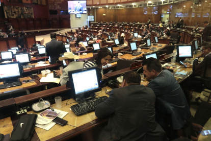 Decisión. Ximena Peña renunció a la coordinación del bloque de Alianza PAIS antes de elegir vicepresidente.