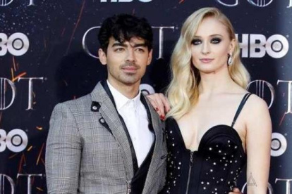 La pareja dio la bienvenida a la pequeña Willa el miércoles pasado.