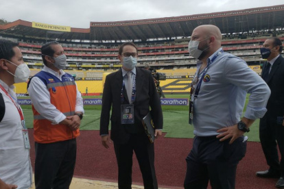 Miguel Ángel Loor (d) ha mantenido reuniones con las autoridades.