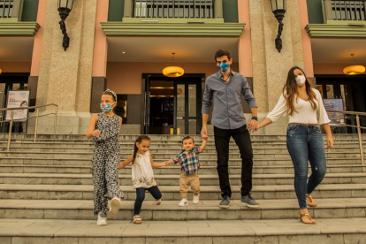Exteriores del Teatro Sánchez Aguilar.