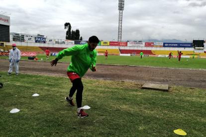 Deportivo Cuenca busca un lugar para reanudar la LigaPro.