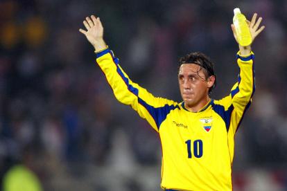 Álex Aguinaga, exseleccinado, está inconforme con la producción de la novela.