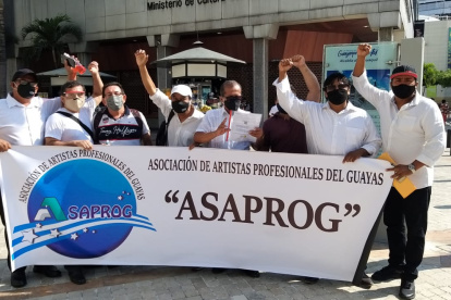 La Asociación de Artistas Profesionales del Guayas, en plantón.