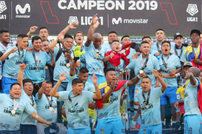 El Binacional se coronó campeón peruano en la temporada 2019.