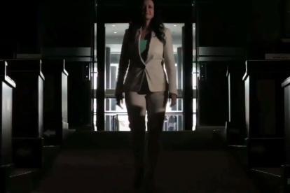 Video. Marcela Aguiñaga se hace filmar como si no tuviera glosas.