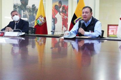 El director del ECU911 Juan Zapata informó que la vigilancia del país se hace a través de 5.900 cámaras.